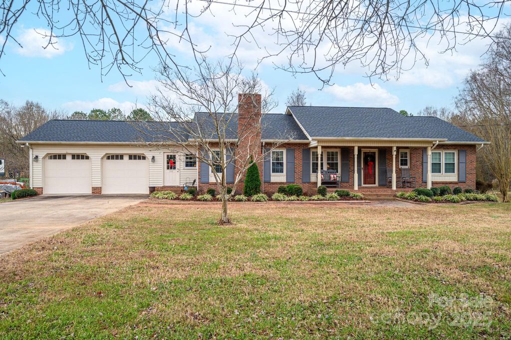 113 Old Stagecoach Road, Lawndale, NC 28090