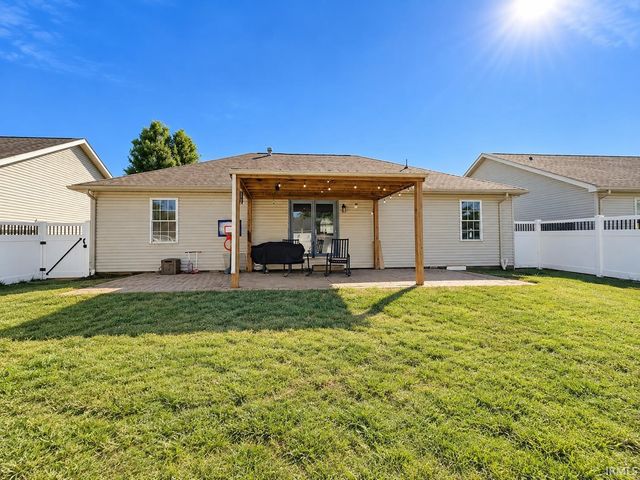 2834 Elmridge Drive, Evansville, IN 47711