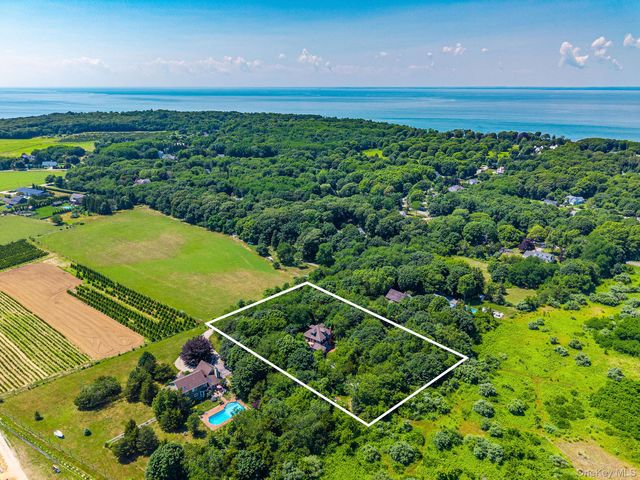 4408 Old North Road, Southold, NY 11971