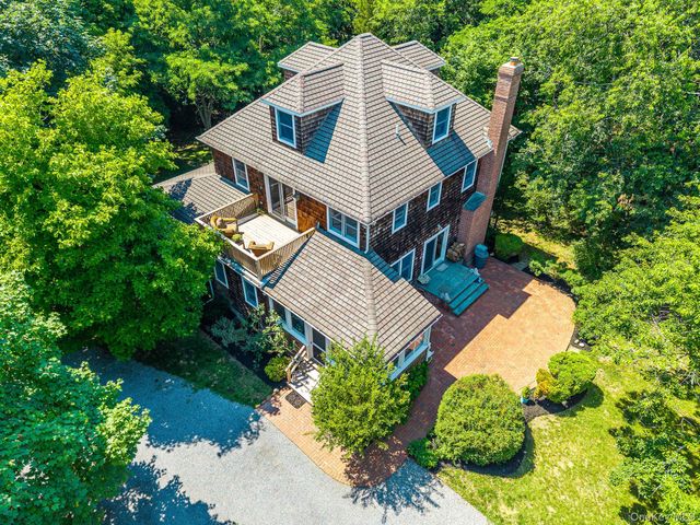4408 Old North Road, Southold, NY 11971