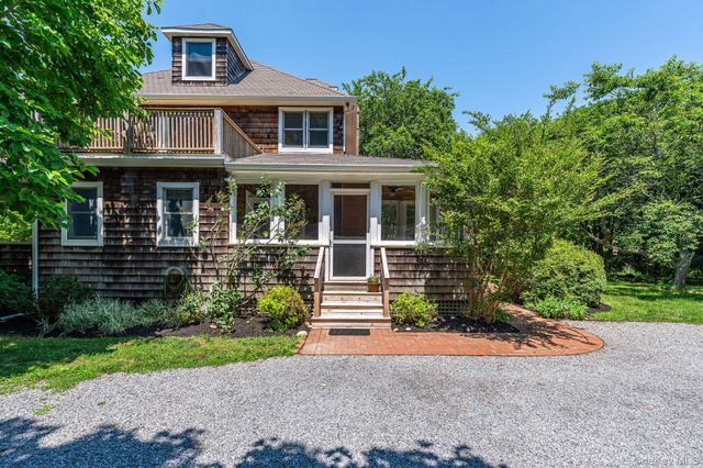 4408 Old North Road, Southold, NY 11971