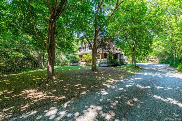 4408 Old North Road, Southold, NY 11971
