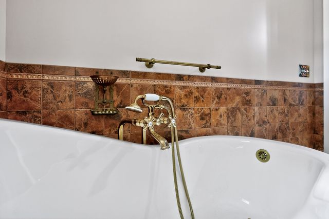 31 Reeves Pl, Monterey, TN 38574