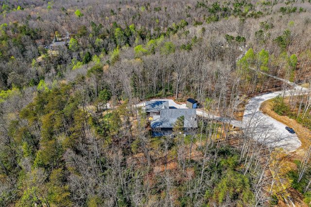 31 Reeves Pl, Monterey, TN 38574