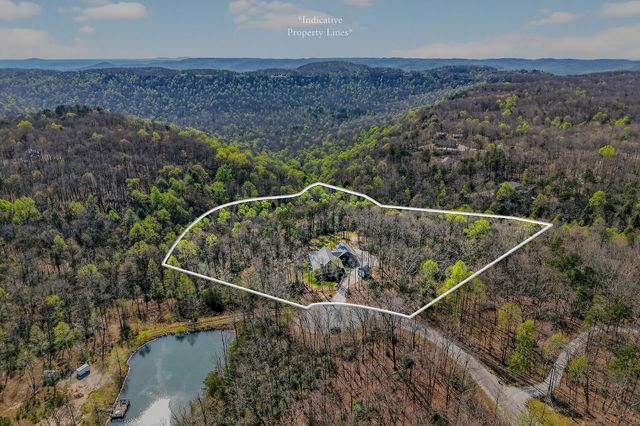 31 Reeves Pl, Monterey, TN 38574