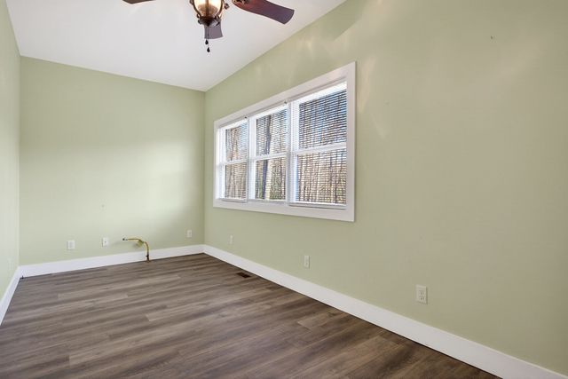 31 Reeves Pl, Monterey, TN 38574
