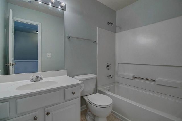 1009 Annazanes Court, Alpharetta, GA 30004