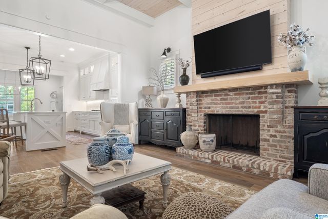 229 HAWTHORN STREET, Birmingham, AL 35242