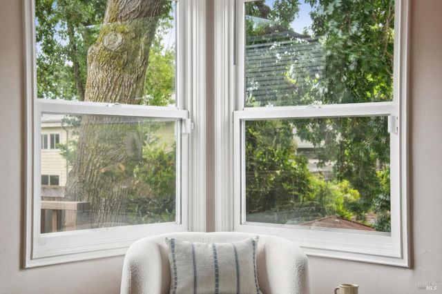 27 Sierra Ave, San Anselmo, CA 94960