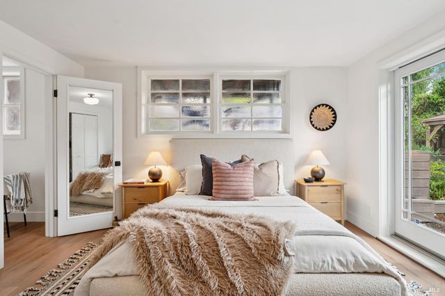 27 Sierra Ave, San Anselmo, CA 94960