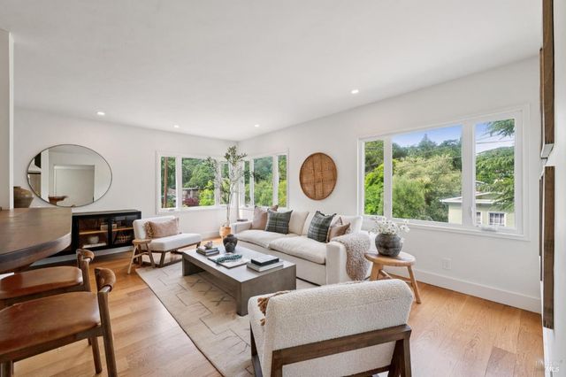 27 Sierra Ave, San Anselmo, CA 94960