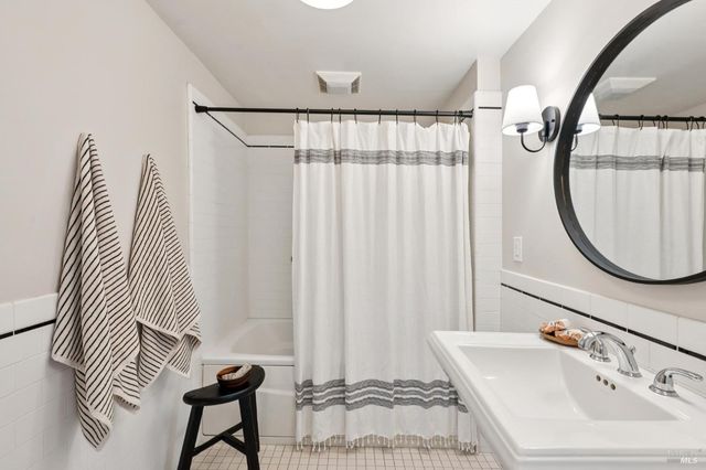 27 Sierra Ave, San Anselmo, CA 94960