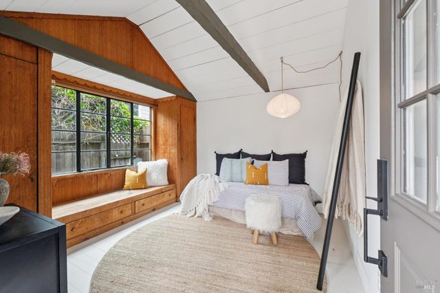 27 Sierra Ave, San Anselmo, CA 94960