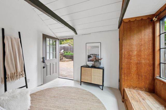 27 Sierra Ave, San Anselmo, CA 94960