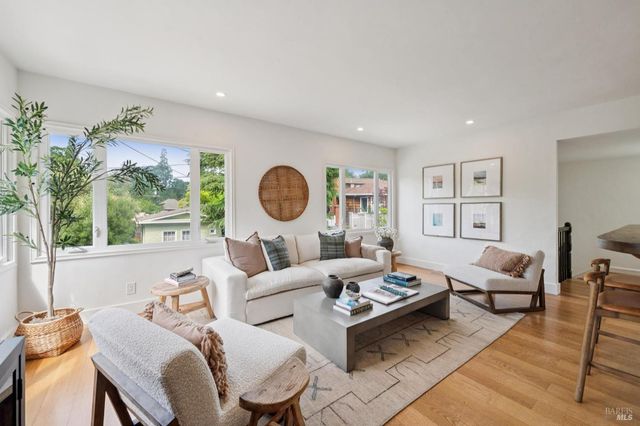 27 Sierra Ave, San Anselmo, CA 94960