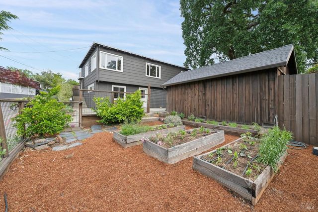 27 Sierra Ave, San Anselmo, CA 94960