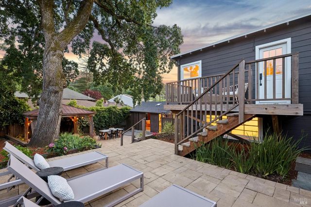 27 Sierra Ave, San Anselmo, CA 94960