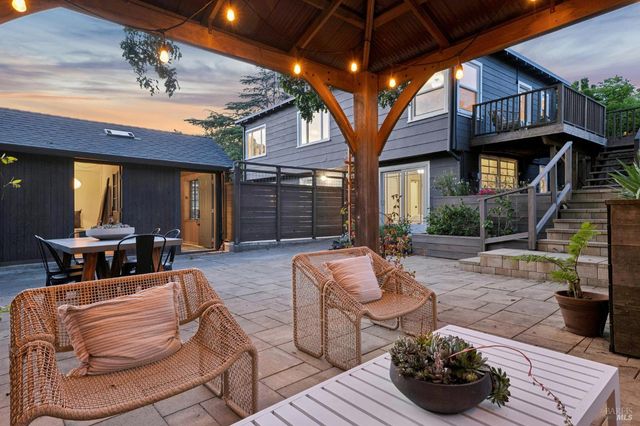 27 Sierra Ave, San Anselmo, CA 94960