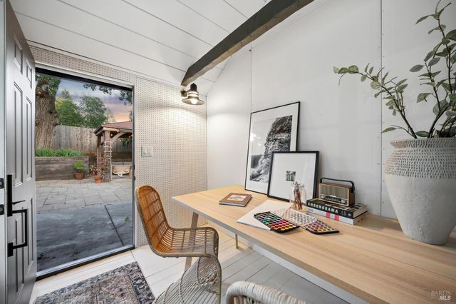 27 Sierra Ave, San Anselmo, CA 94960