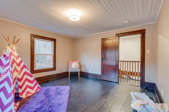 520 Independence Avenue, Mount Carmel, TN 37645