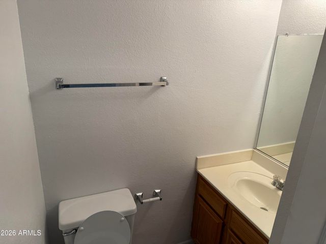 1816 W TUCKEY Lane 9, Phoenix, AZ 85015