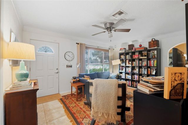 4559 24TH AVENUE N, St Petersburg, FL 33713
