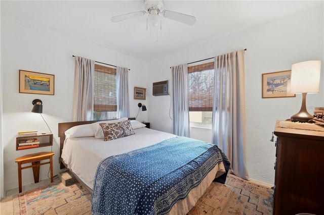 4559 24TH AVENUE N, St Petersburg, FL 33713