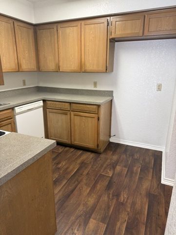 4402 Tall Meadow Lane, Fort Worth, TX 76133