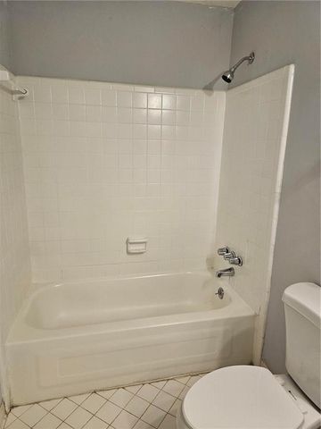 2068 Oak Park Lane, Decatur, GA 30032