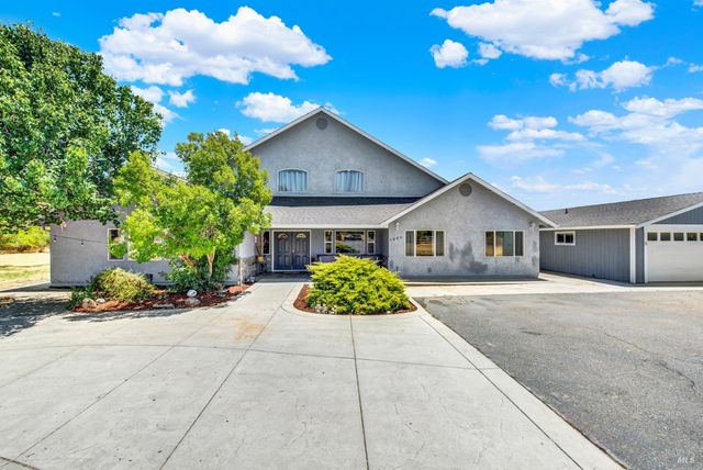 7630 Acacia Ln, Vacaville, CA 95688