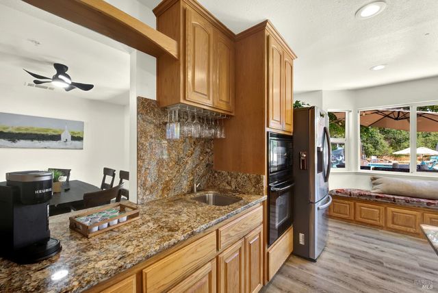 7630 Acacia Ln, Vacaville, CA 95688