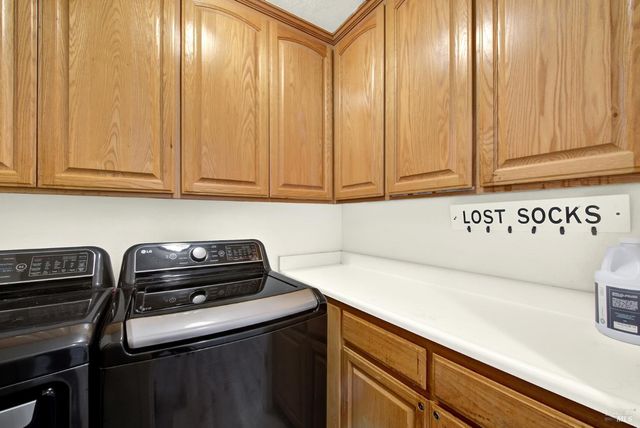 7630 Acacia Ln, Vacaville, CA 95688