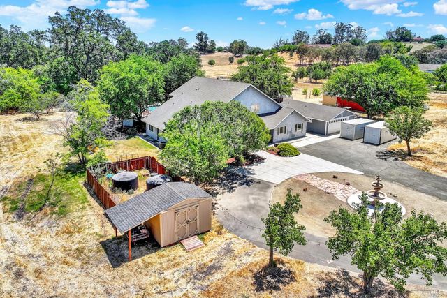 7630 Acacia Ln, Vacaville, CA 95688