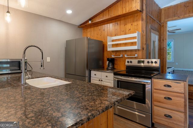 139 Cherokee Drive, Jackson, GA 30233