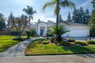 2480 Alamos Avenue, Clovis, CA 93611