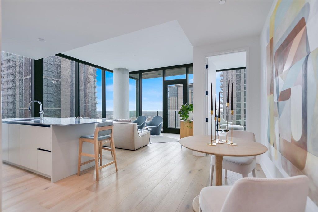 610 Davis ST 2502, Austin, TX 78701