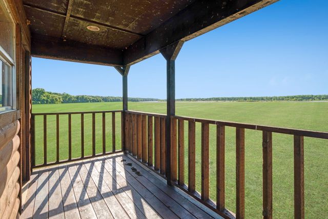 3893 FM 906, Powderly, TX 75473