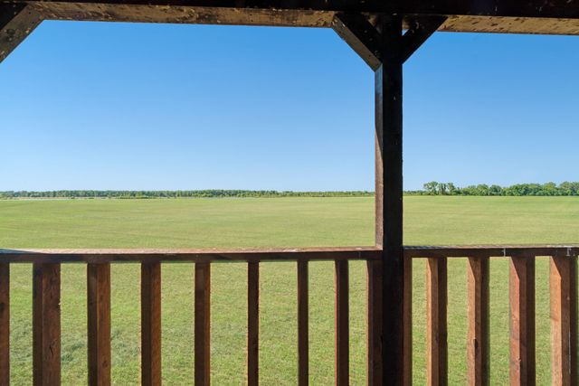 3893 FM 906, Powderly, TX 75473