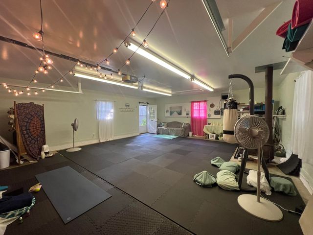 1014 Sassafras Street, Willow Springs, MO 65793