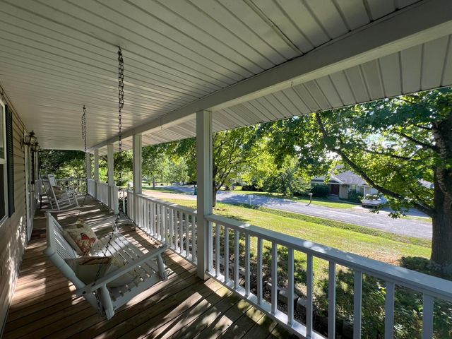 1014 Sassafras Street, Willow Springs, MO 65793