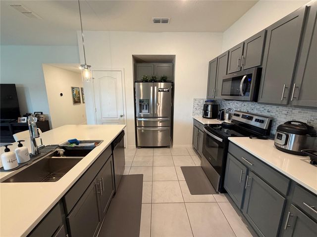 1127 SEEDORF DRIVE, Winter Haven, FL 33881