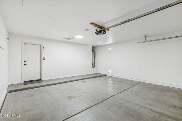 26005 N 44TH Avenue, Phoenix, AZ 85083