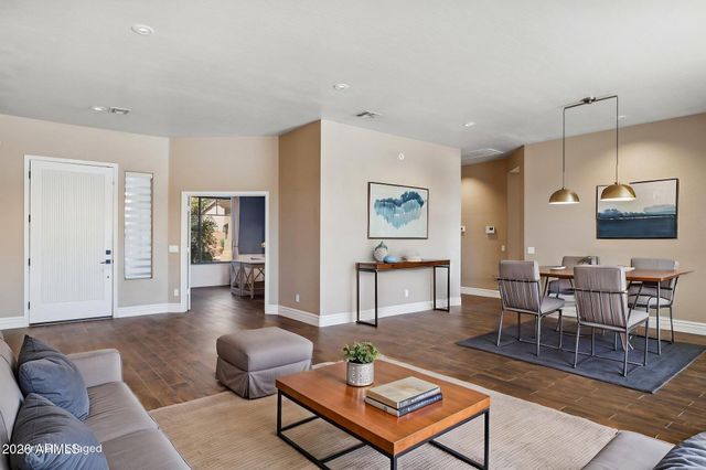 26005 N 44TH Avenue, Phoenix, AZ 85083