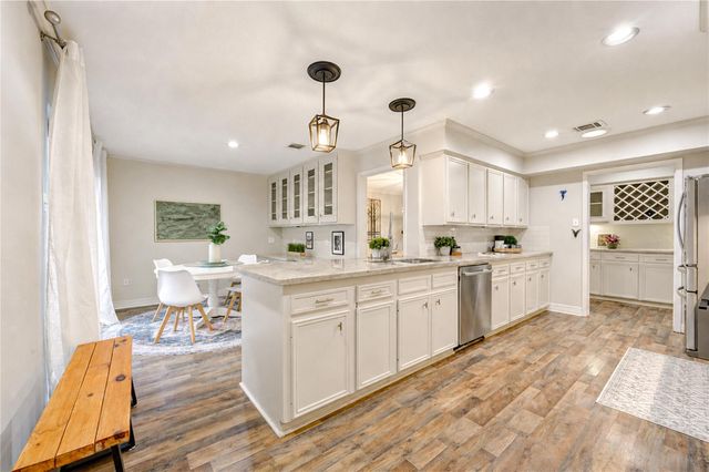 407 Barkers Landing Court, Houston, TX 77079