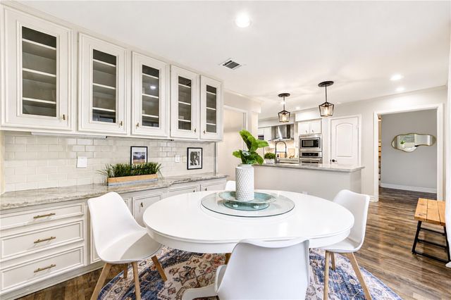 407 Barkers Landing Court, Houston, TX 77079