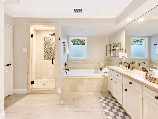 407 Barkers Landing Court, Houston, TX 77079
