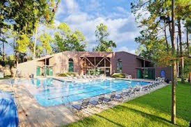 407 Barkers Landing Court, Houston, TX 77079