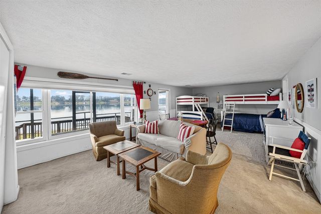 70104 Treasure Island Road, Union, MI 49130