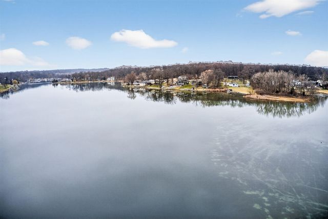 70104 Treasure Island Road, Union, MI 49130