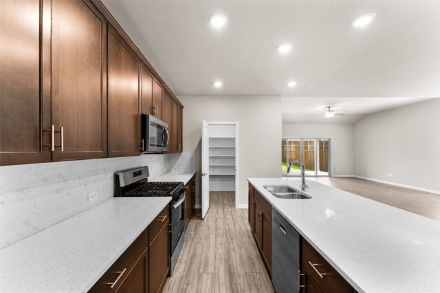 3120 Kingsgarden Road, Denton, TX 76207